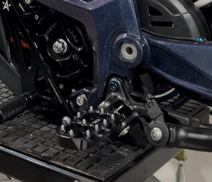 titanium peg bracket bolts (set of 4) all emoto