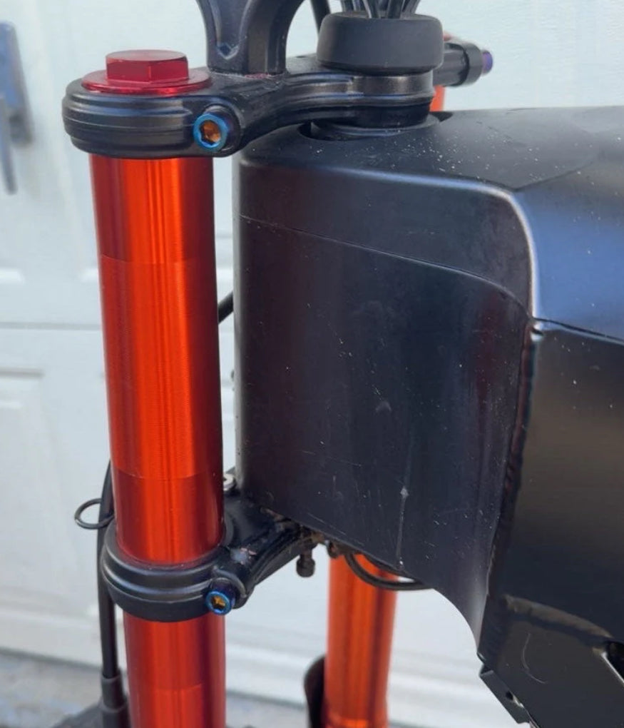 Tuttio Triple Clamp Bolts (set of 4 )