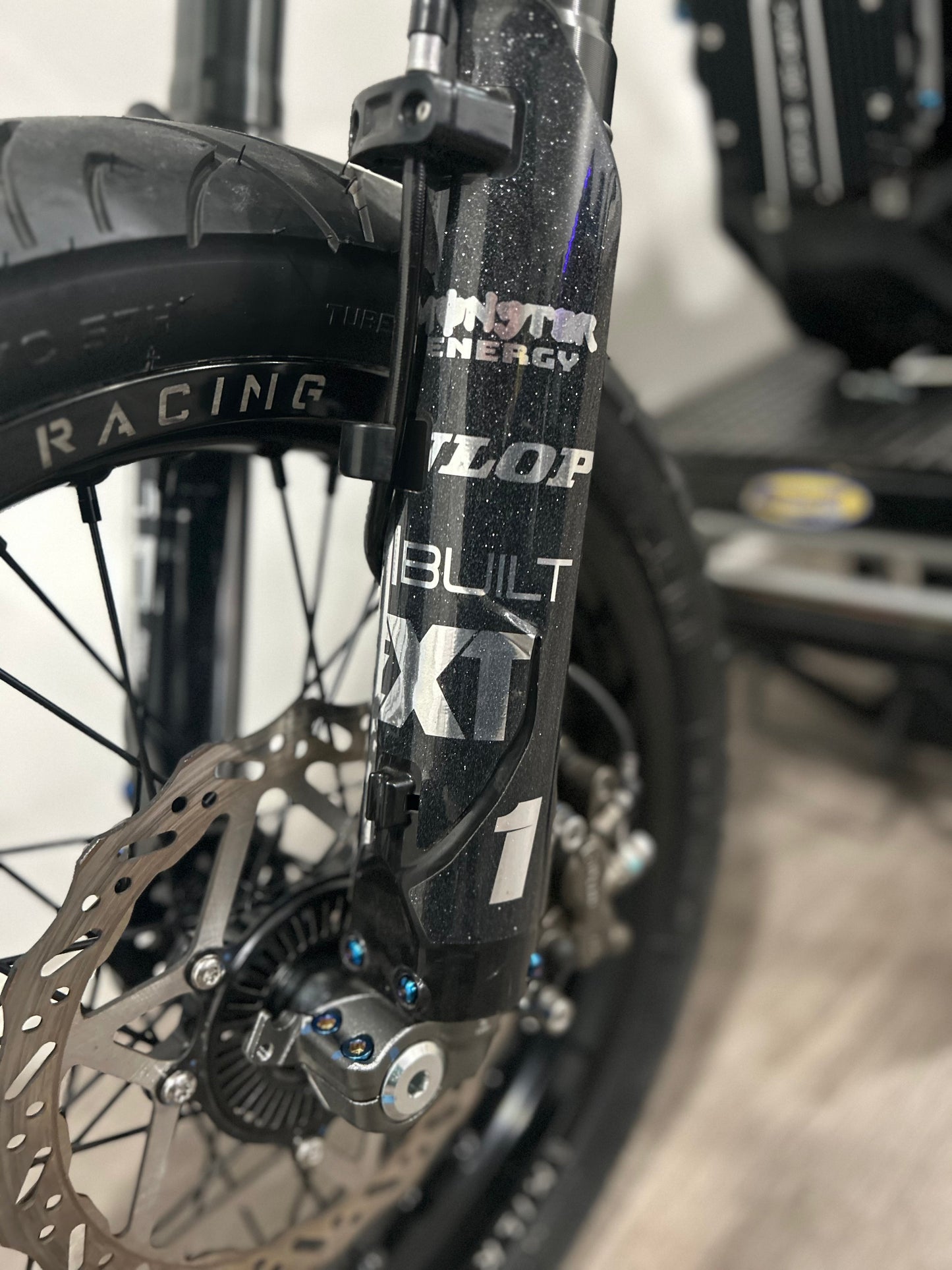 fork guard plastic titanium bolts (set of 6 )