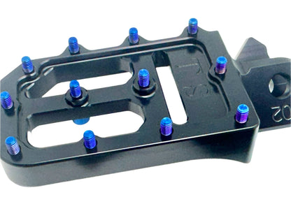 TS Foot Pegs W/ Titanium Grips for Most E-moto